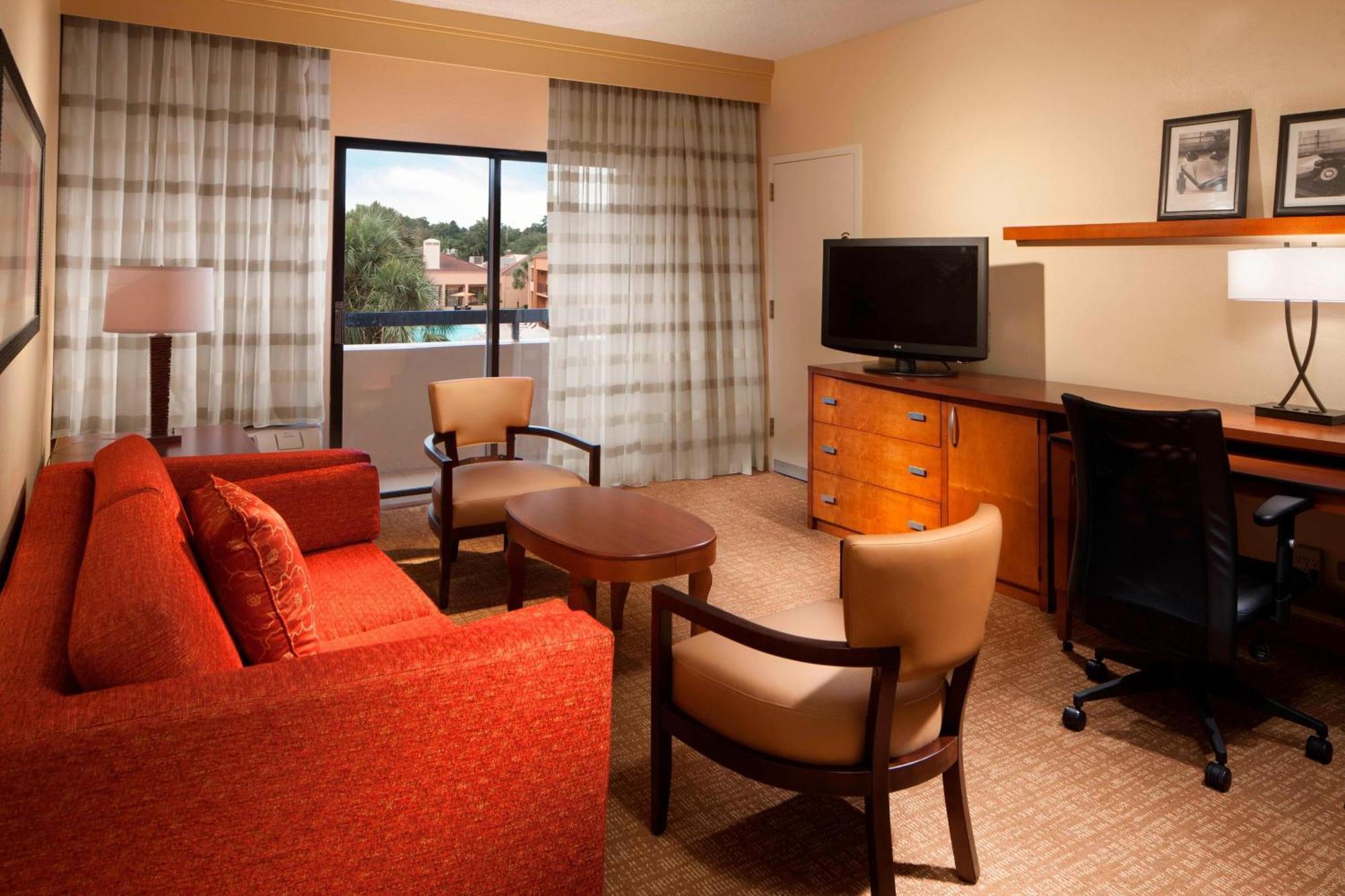 Courtyard By Marriott Tallahassee Downtown/Capital Exterior photo